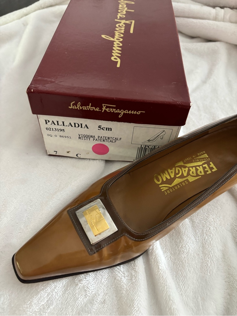 Salvatore Ferragamo Brown Leather Square-Toe Flats with Gold Logo Accent - Picture 3 of 10